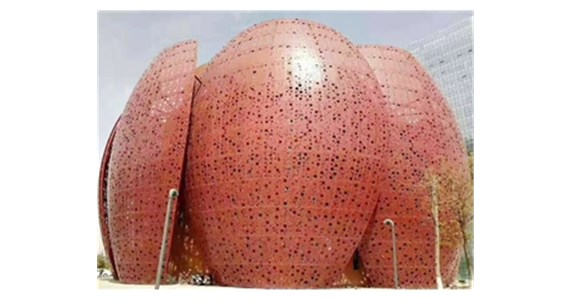 昆明双曲铝单板在高层建筑中如何应用？