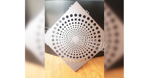 云南冲孔铝单板如何提升建筑通风性能？